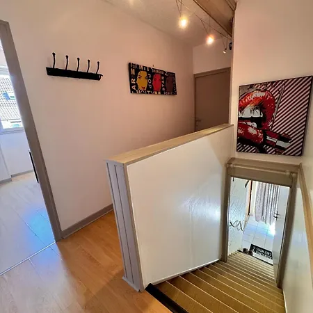 Au Champagne Jean Milan Pensionat